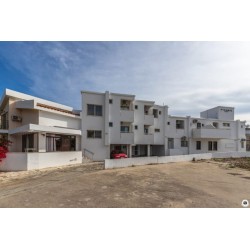 Hotel Pyramos