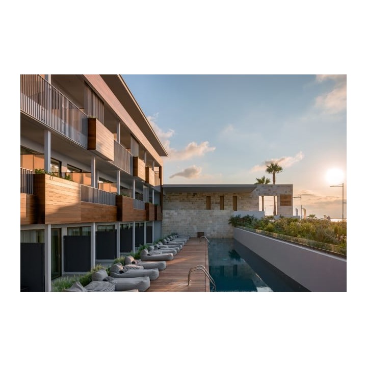 Ikones Seafront Luxury Suites