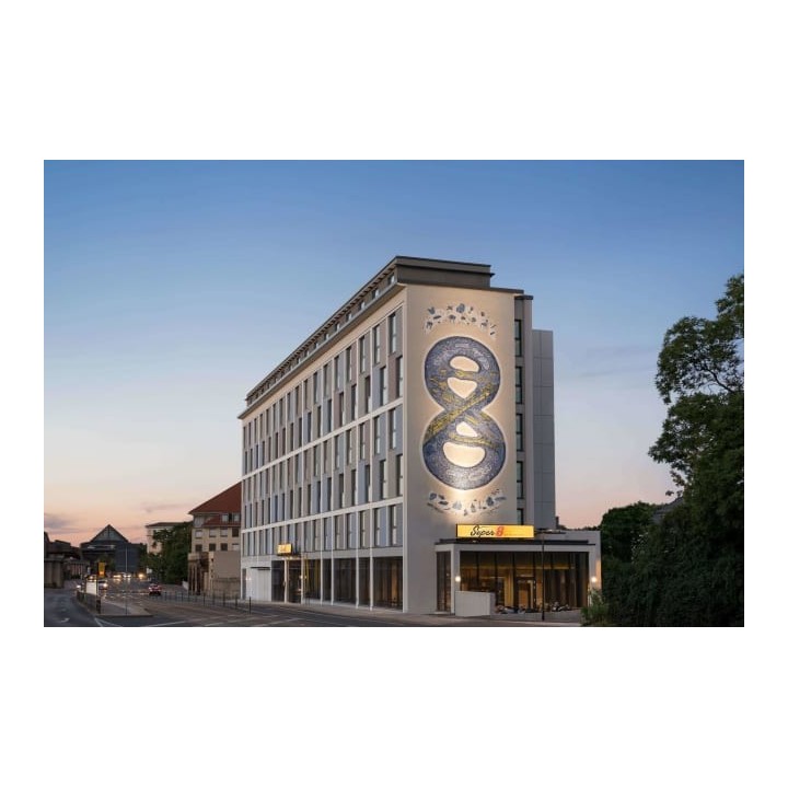 Super 8 by Wyndham Dresden