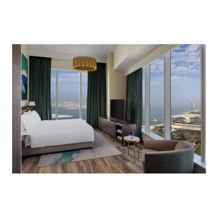 Avani Plus Palm View Dubai Hotel & Suites