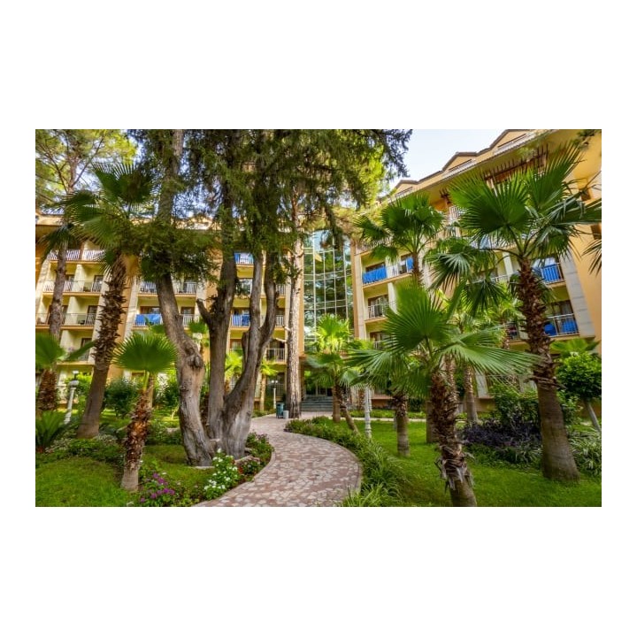 Armas Kaplan Paradise