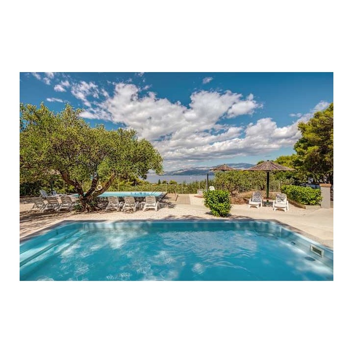 Waterman Beach Village camp & Glamping