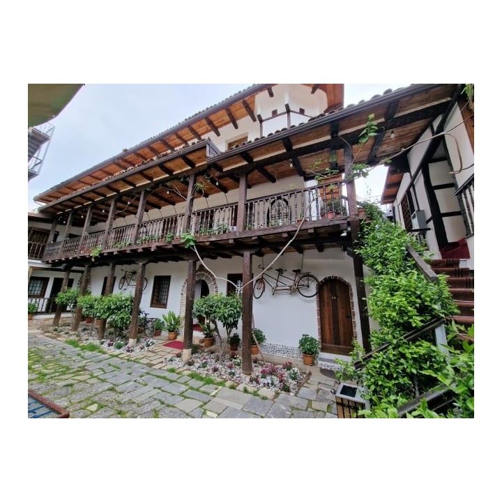 Hotel Tradita Geg & Tosk