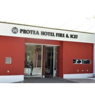 Hotel Cape Town / Protea Fire & Ice