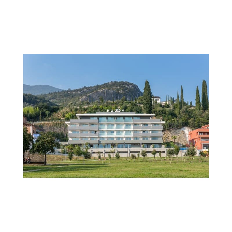HOODY ACTIVE & HAPPINESS HOTEL