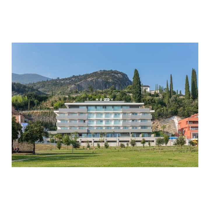 HOODY ACTIVE & HAPPINESS HOTEL