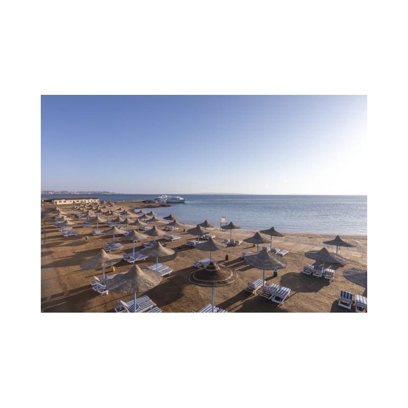 Royal Lagoons Resort & Aqua Park