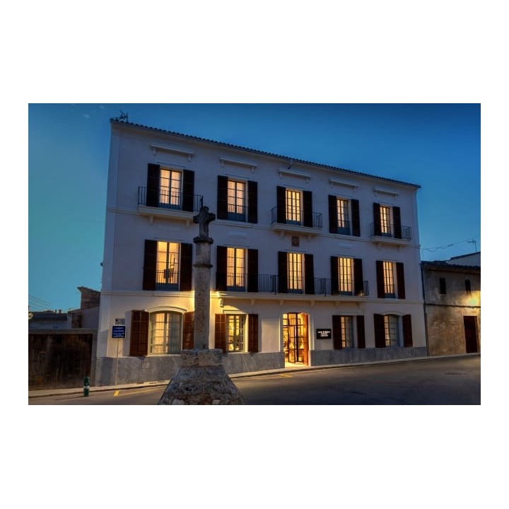 Can Ribera by Zafiro