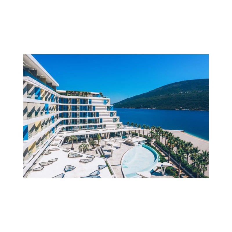 Carine Hotel Kumbor