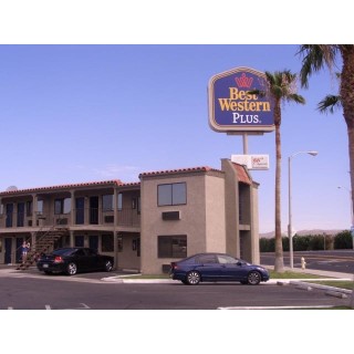 Best Western Desert Villa