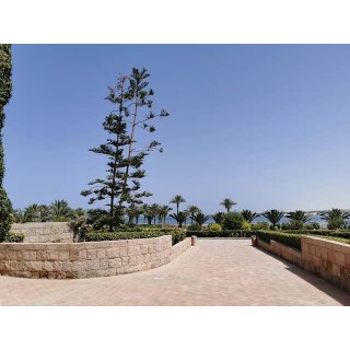 Fort Arabesque - The West Bay