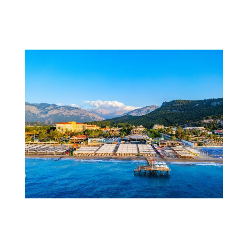 Sailor's Beach Club