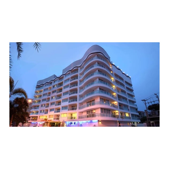 Amari Nova Suites Pattaya