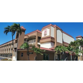 Hotel Red Roof Inn & Suites Naples