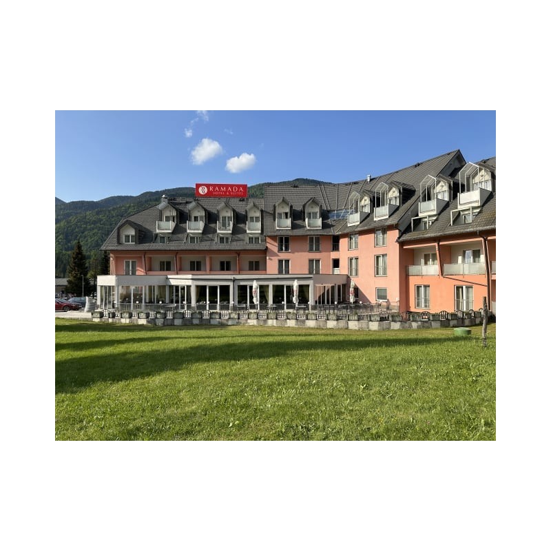 RAMADA Hotel & Suites Kranjska Gora