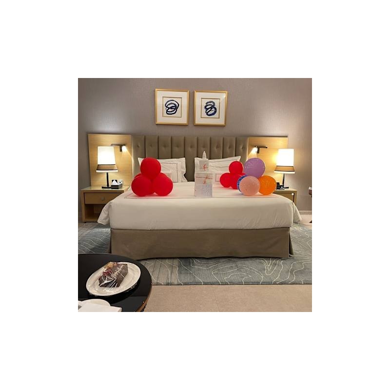Grand Cosmopolitan Hotel