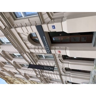 MOODs Charles Bridge