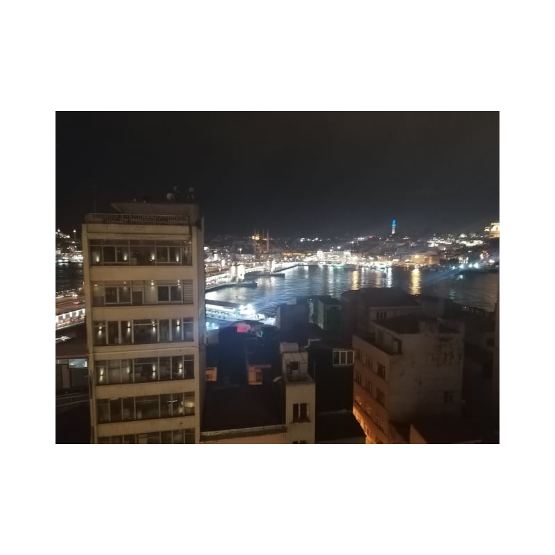 Momento Golden Horn