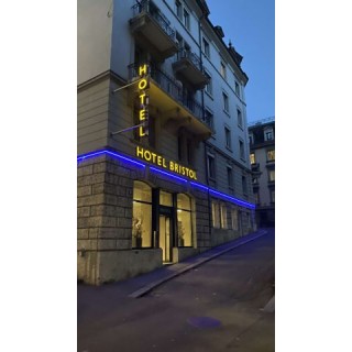 Hotel Bristol