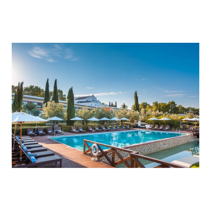 Convento do Espinheiro Hotel & Spa