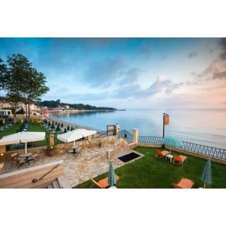 Hotel Andreolas Luxury Suites