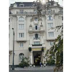 Hotel Carlton