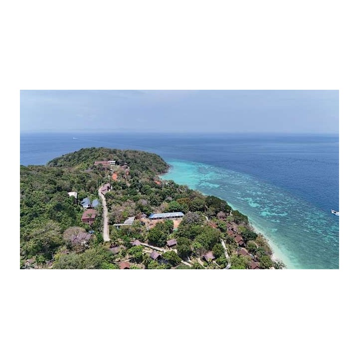 Hotel Phi Phi Natural Resort