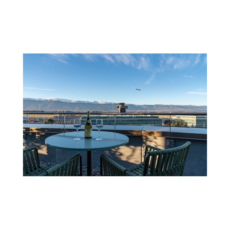 Nash Suites Airport Hotel