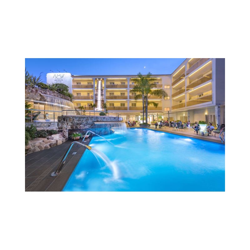 Sumus Hotel Monteplaya