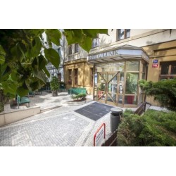 Hotel Lunik