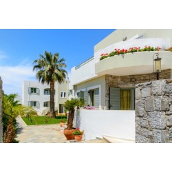 Hotel Angela Studios & Apartments
