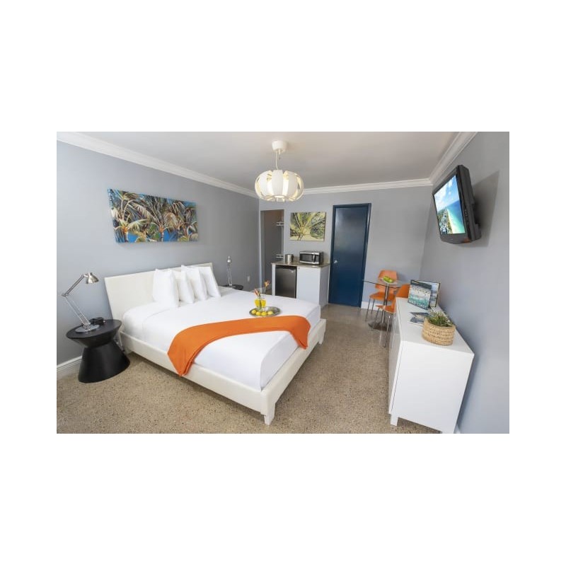 Hostel & Hotel Hollywood Beach Suites