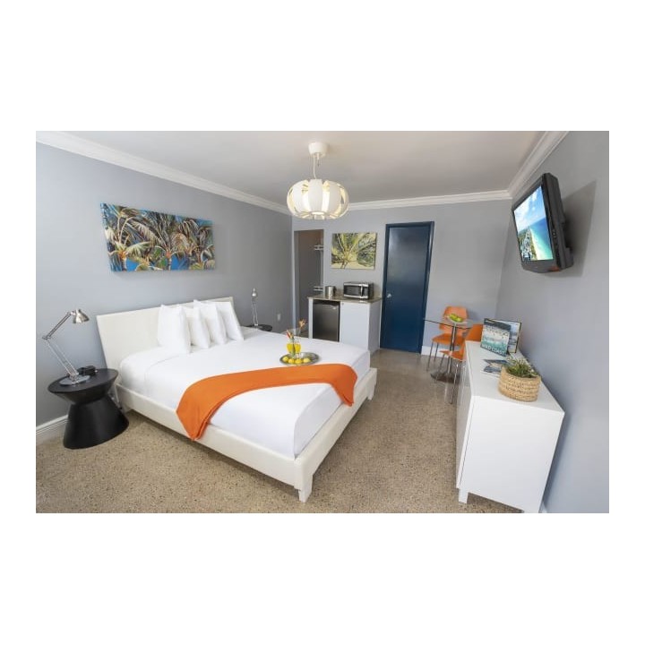 Hostel & Hotel Hollywood Beach Suites