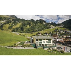ARLBERG STUBEN - das kleine feine Hotel