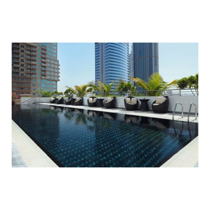 Mövenpick Hotel Jumeirah Lakes Towers