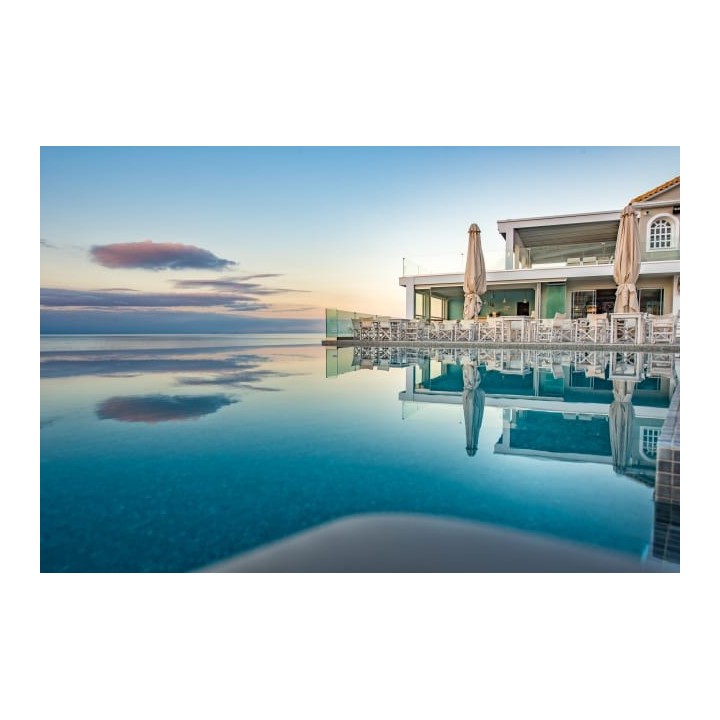 Alexandra Beach Resort & Spa