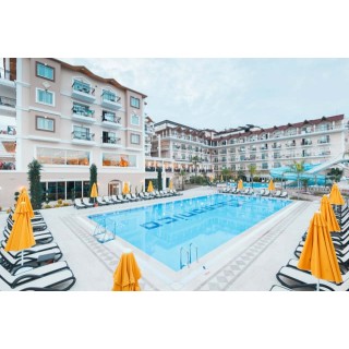 L'Oceanica Beach Resort