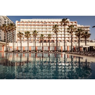 Qawra Palace Resort & Spa