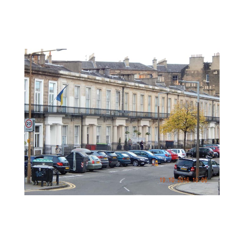 Cairn Hotel & Apartments