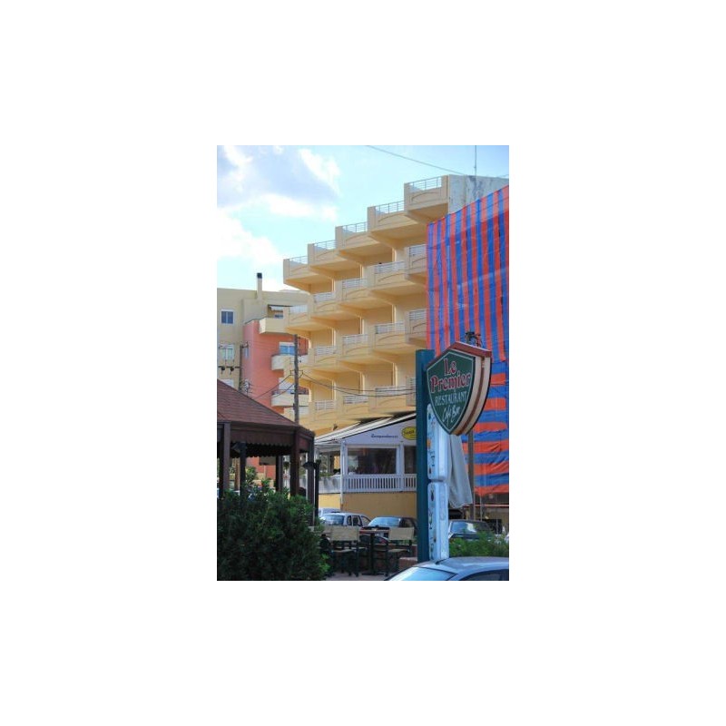 Hotel Lefkoniko