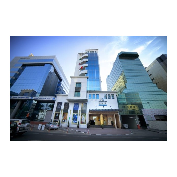 Raviz Center Point Hotel