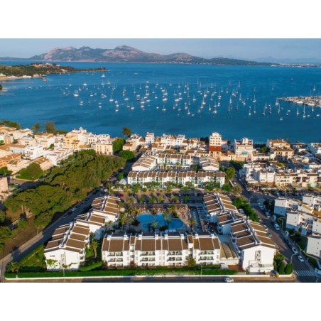 Valentin Puerto Azul Suite Hotel