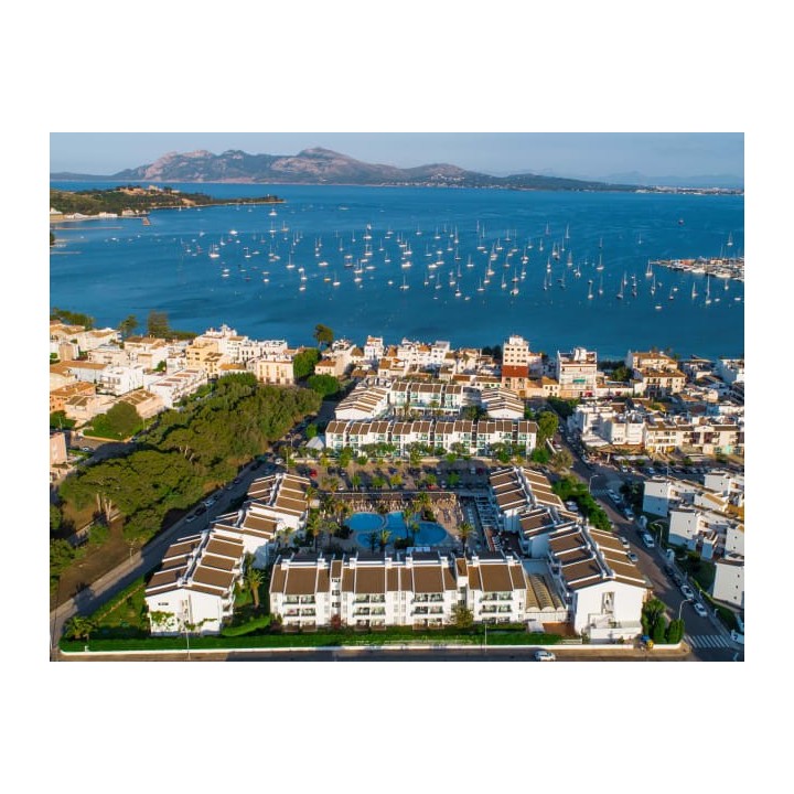 Valentin Puerto Azul Suite Hotel