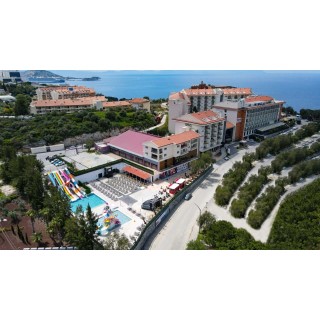 Ramada Hotel & Suites Kusadasi