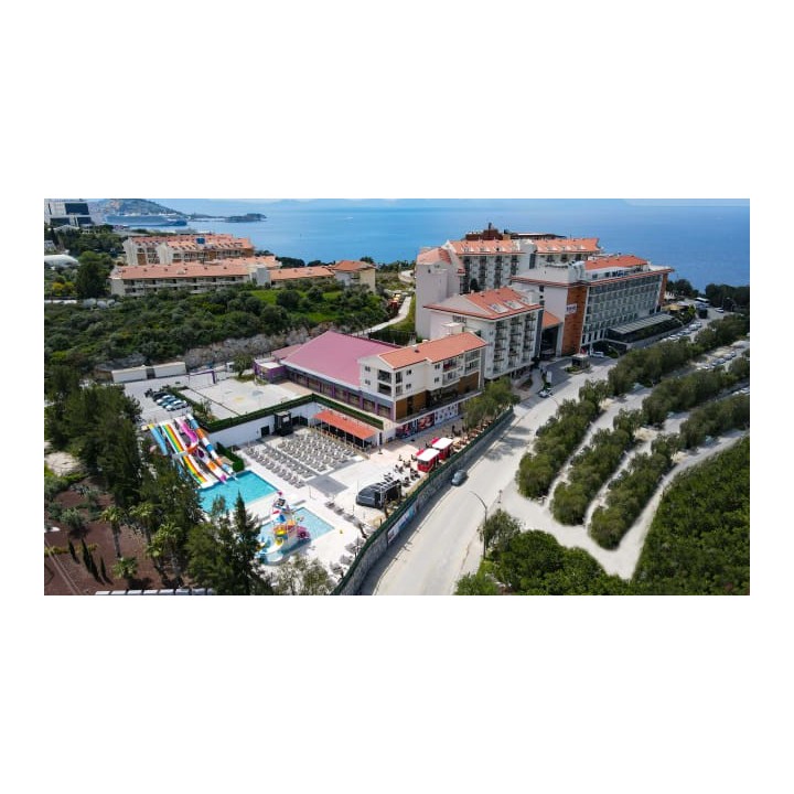 Ramada Hotel & Suites Kusadasi