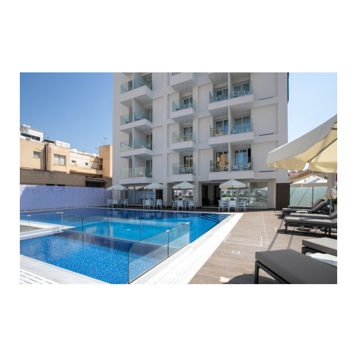 Best Western Plus Larco Hotel