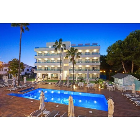 Metropolitan JUKA Playa Aparthotel