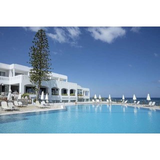 Maritimo Beach Hotel