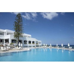 Maritimo Beach Hotel