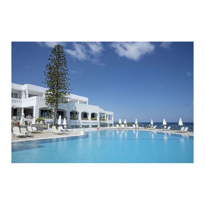 Maritimo Beach Hotel